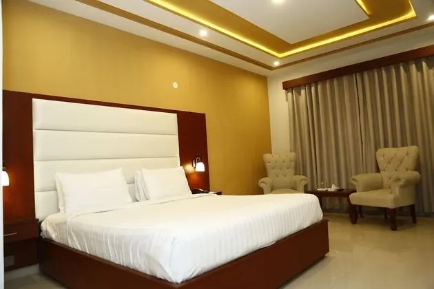 Deluxe Tek Büyük Yataklı Oda