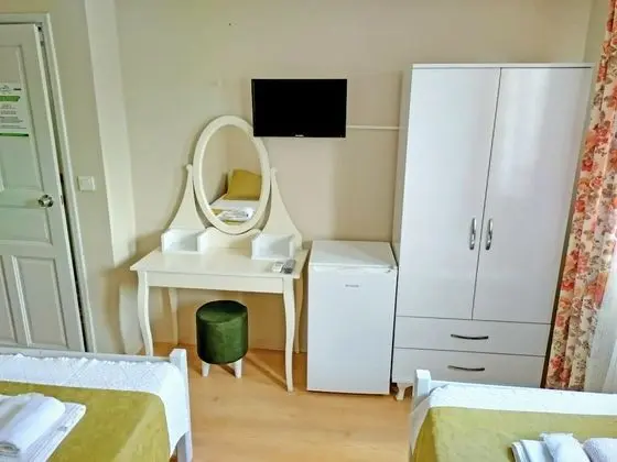 Economy İki Ayrı Yataklı Oda, Bahçe Manzaralı