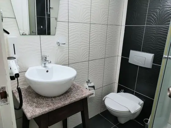 Standard Tek Kişilik Oda, Tepe Manzaralı