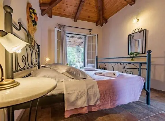 Kır Evi, 1 Yatak Odası, Kısmi Deniz Manzaralı