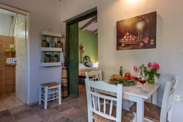 Kır Evi, 1 Yatak Odası, Kısmi Deniz Manzaralı