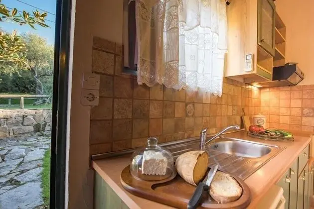 Kır Evi, 1 Yatak Odası, Kısmi Deniz Manzaralı