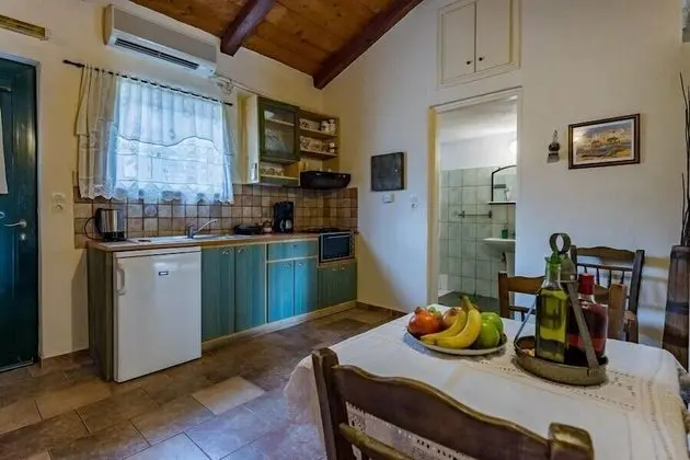 Kır Evi, 1 Yatak Odası, Kısmi Deniz Manzaralı
