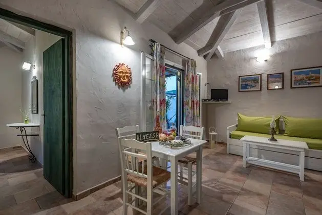 Kır Evi, 1 Yatak Odası, Kısmi Deniz Manzaralı