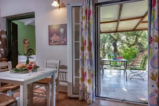 Kır Evi, 1 Yatak Odası, Kısmi Deniz Manzaralı