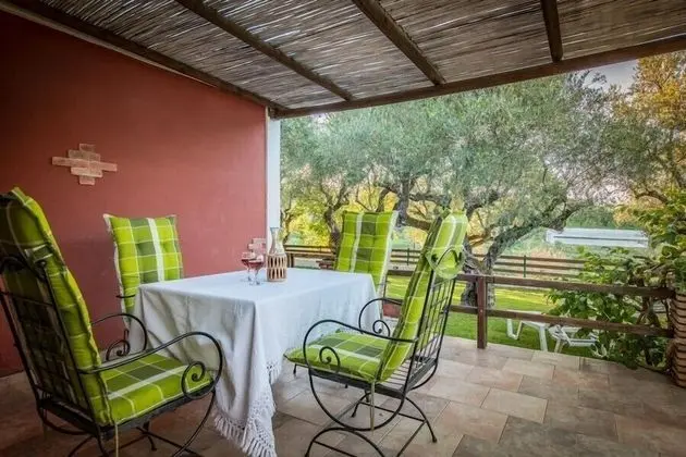 Kır Evi, 1 Yatak Odası, Kısmi Deniz Manzaralı