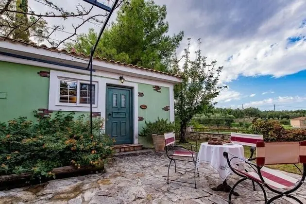 Kır Evi, 1 Yatak Odası, Kısmi Deniz Manzaralı