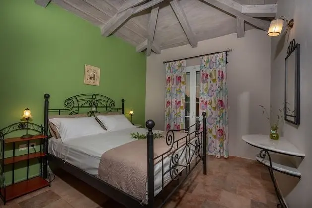 Kır Evi, 1 Yatak Odası, Kısmi Deniz Manzaralı