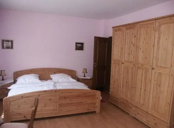 Economy Tek Büyük Yataklı Oda