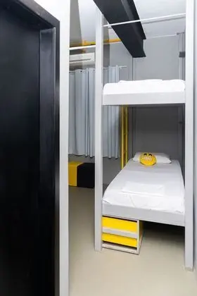 Ortak Ranzalı Oda, Karma Ranzalı Oda (4 camas)