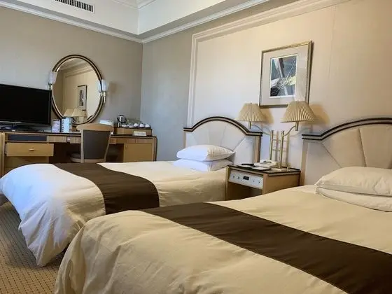 Standard İki Ayrı Yataklı Oda, Sigara İçilebilir (Corner Twin)