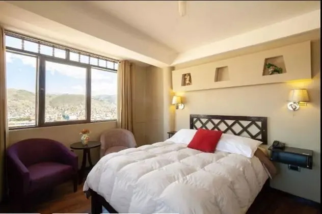 Standard Tek Büyük Yataklı Oda