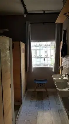 City Ortak Ranzalı Oda, Sadece kadınlar için, Ortak Banyo