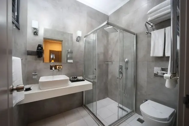 Standard Triple Room - Basement Floor Annex Building