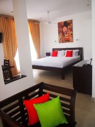 Deluxe Tek Büyük veya İki Ayrı Yataklı Oda