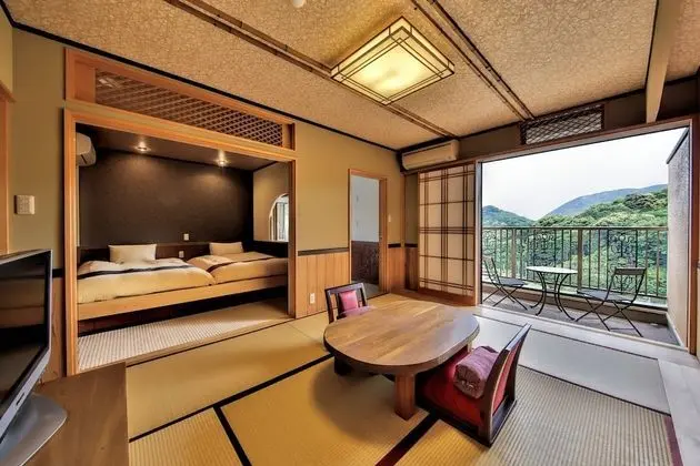Traditional Oda