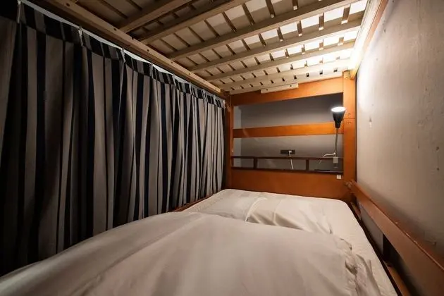Ortak Ranzalı Oda (6 Beds, Male Only)