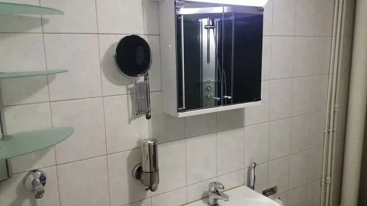 Economy Tek Büyük Yataklı Oda, Ortak Banyo