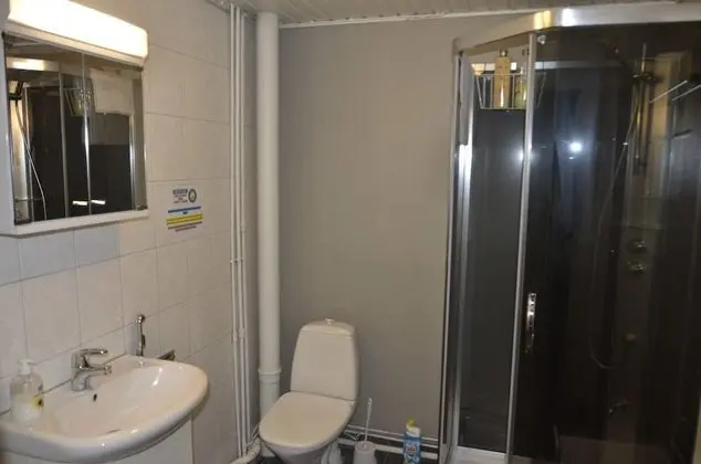 Economy Tek Büyük Yataklı Oda, Ortak Banyo