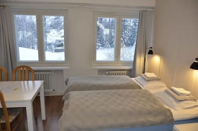 Standard Dört Kişilik Oda, Ortak Banyo