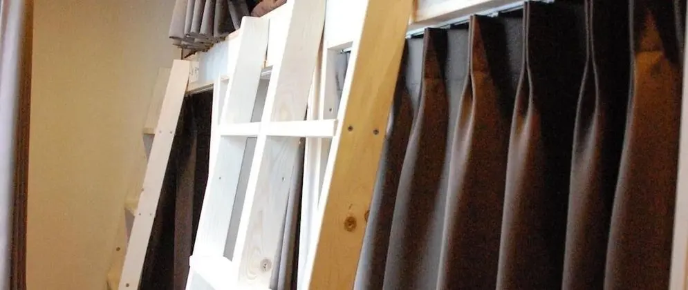 Ortak Ranzalı Oda, Sadece kadınlar için