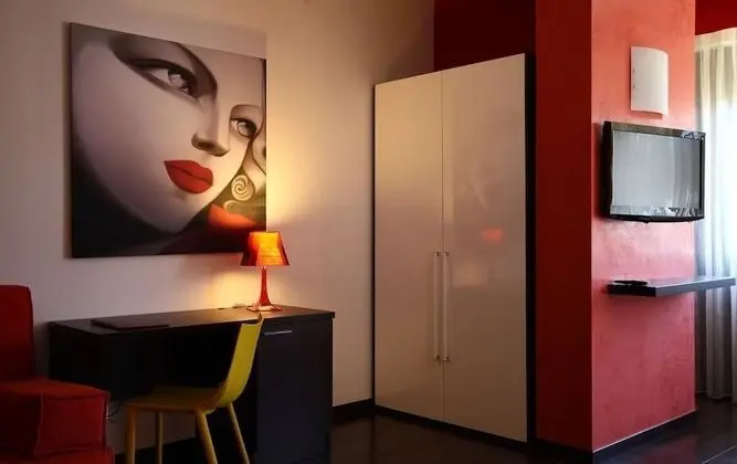 Dört Kişilik Oda (301)