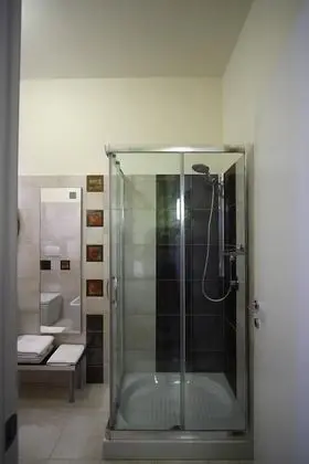 Tek Büyük Yataklı Oda (303)