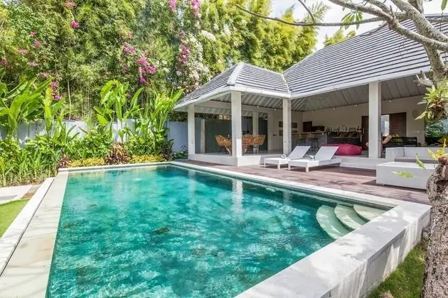 Basic Villa, Birden Çok Yatak