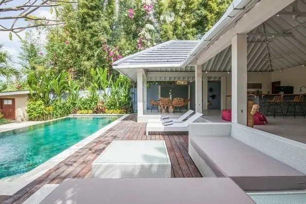 Basic Villa, Birden Çok Yatak
