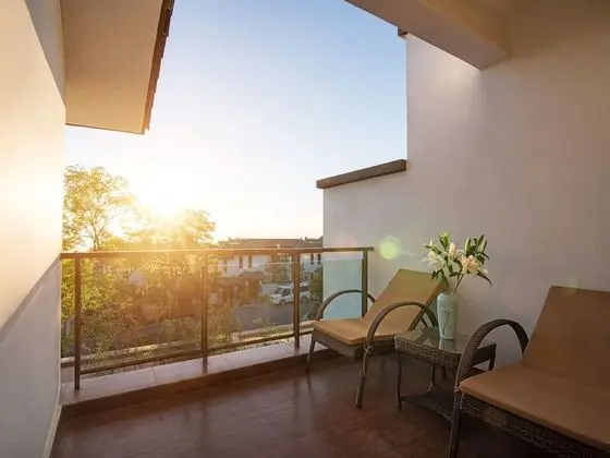 Family Villa, Sigara İçilmez
