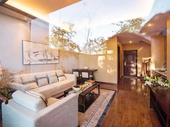 Family Villa, Sigara İçilmez
