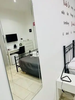 Deluxe Tek Büyük veya İki Ayrı Yataklı Oda (Domiziana)