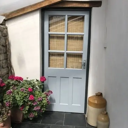 Apart Daire, 1 En Büyük (King) Boy Yatak ve Çekyat