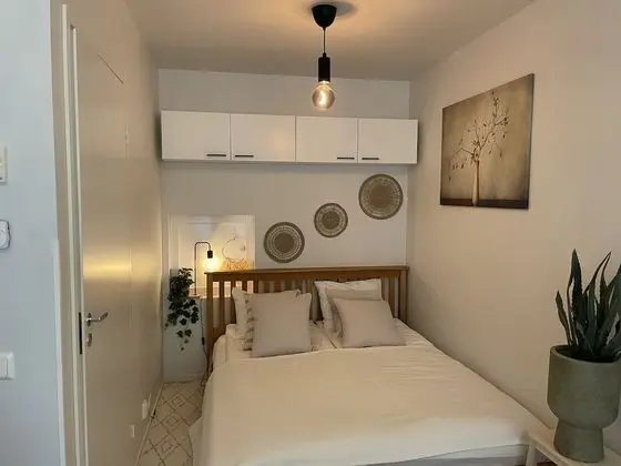 Apart Daire, 1 Büyük (Queen) Boy Yatak