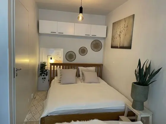 Apart Daire, 1 Büyük (Queen) Boy Yatak