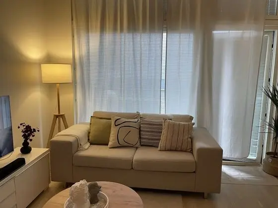 Apart Daire, 1 Büyük (Queen) Boy Yatak