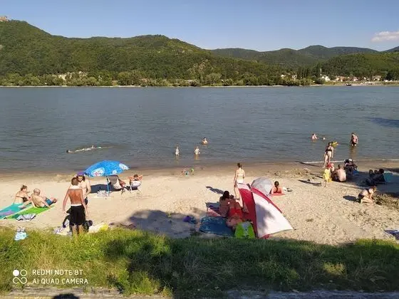 Ev, 1 Büyük (Queen) Boy Yatak