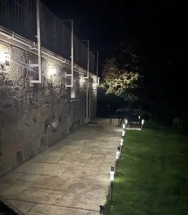 Stüdyo, 1 En Büyük (King) Boy Yatak