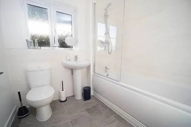Ev (3 Bedrooms)