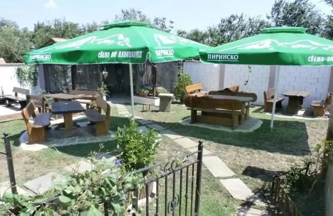 Apart Daire, 2 Tek Kişilik Yatak