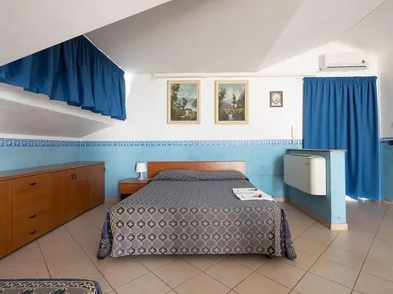 Dört Kişilik Oda