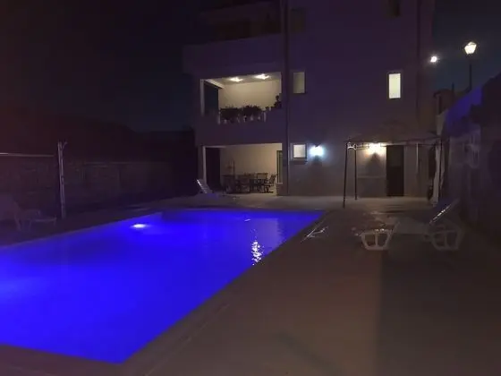 Apart Daire, 2 Yatak Odası, Balkon