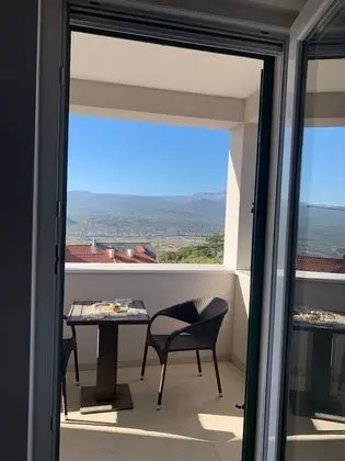 Apart Daire, 2 Yatak Odası, Balkon