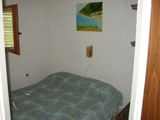 Kır Evi, Koy Manzaralı, Denize Bakan