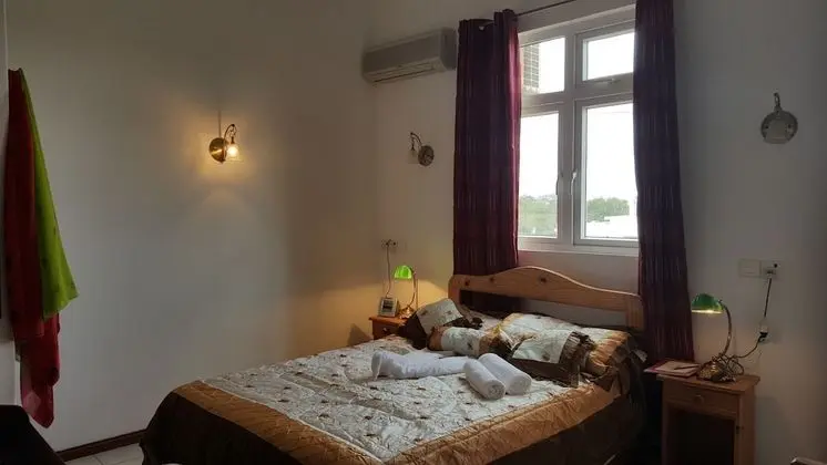 Standard Apart Daire, Balkon