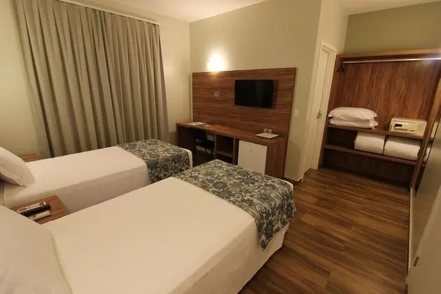 Luxury İki Ayrı Yataklı Oda