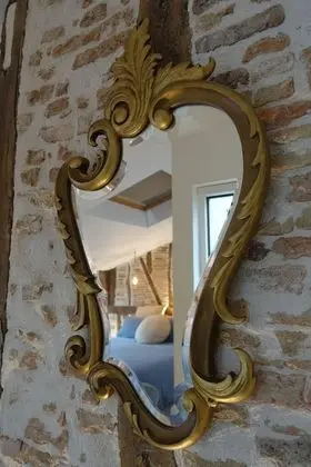 Standard Tek Büyük Yataklı Oda, Özel Banyo, Şehir Manzaralı (Chambre cuivre)