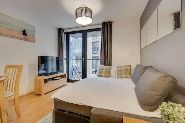 Apart Daire, 1 En Büyük (King) Boy Yatak ve Çekyat