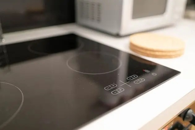 Apart Daire, 1 En Büyük (King) Boy Yatak ve Çekyat