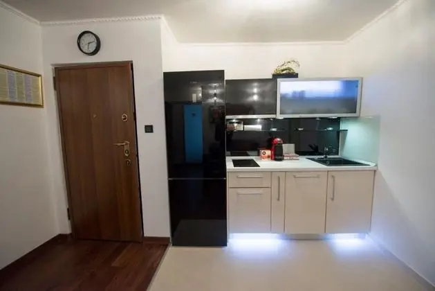 Apart Daire, 1 Büyük (Queen) Boy Yatak ve Çekyat